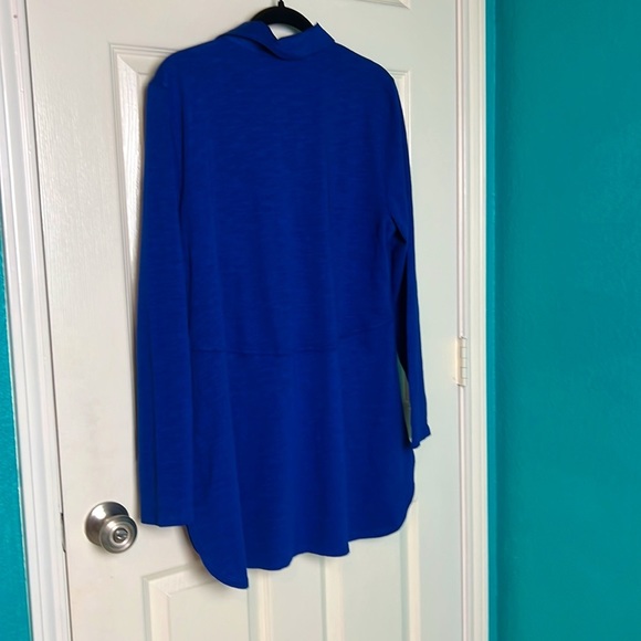 Soft Surroundings large long sleeve shirt. - Picture 3 of 5